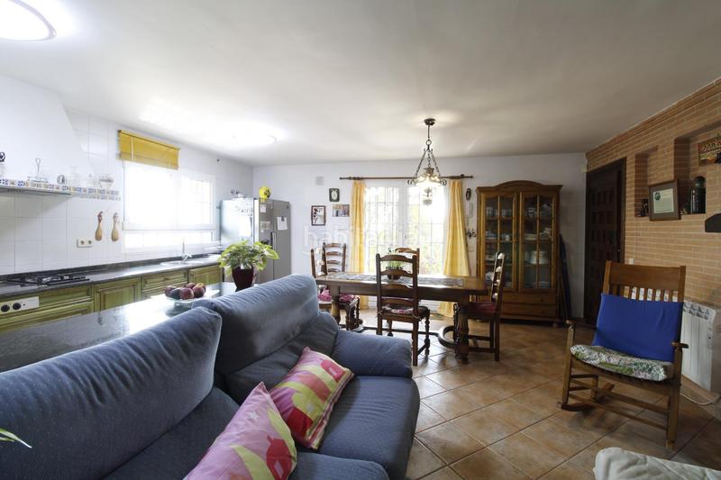 Foto 5b547192-93bd-478c-880a-1e0371e7304a. Chalet mit heizung parking pool in Navalquejigo-Los Arroyos Escorial (El)