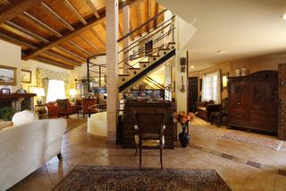Chalet in Navalquejigo-Los Arroyos. Impresionate chalet en los arroyos en el escorial
