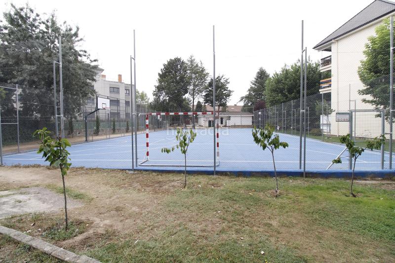 Foto 4491eeeb-1773-4b3b-815c-9d762bb6507f. Piso acogedor piso en urbanización cerrada en Dehesa-El Soto Collado Villalba