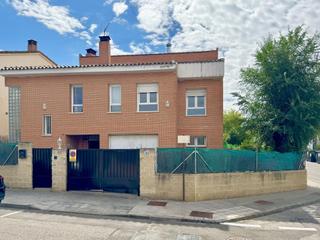 Chalet en Batres. Chalet independiente en batres