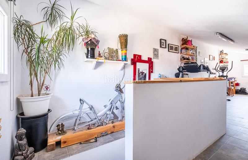 Foto 5d77fc0b-fedf-4cde-8680-d851de6496f7. Chalet con parcheggio in Urb. Calypo Navalcarnero