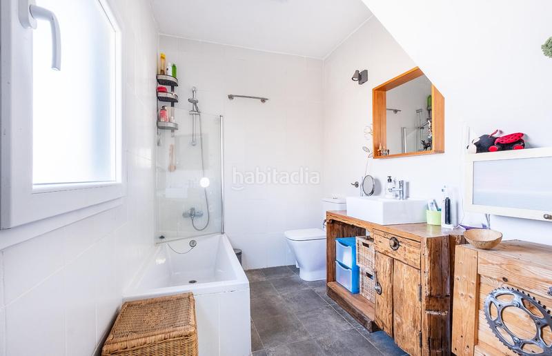 Foto 5fd14fc9-e826-4444-978d-72fa5ce1c63d. Chalet con parcheggio in Urb. Calypo Navalcarnero