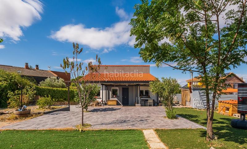 Foto 79803984-cb96-48e5-a449-38c131d7d250. Chalet con parcheggio in Urb. Calypo Navalcarnero