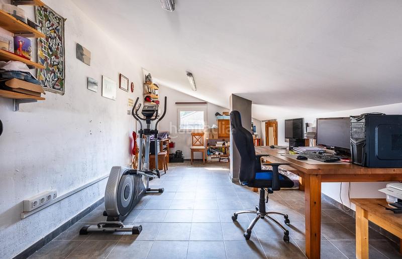 Foto ae20e503-b77b-4807-9a47-d5befbe0a1c1. Chalet con parcheggio in Urb. Calypo Navalcarnero