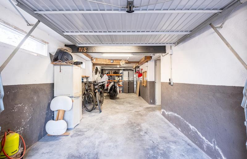 Foto f018b160-5e8a-4f83-b0ab-e9daabe17c2b. Chalet con parcheggio in Urb. Calypo Navalcarnero