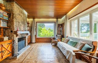 Chalet in Becerril de la Sierra. Exclusivo chalet de piedra de granito con 5 dormitorios en parce