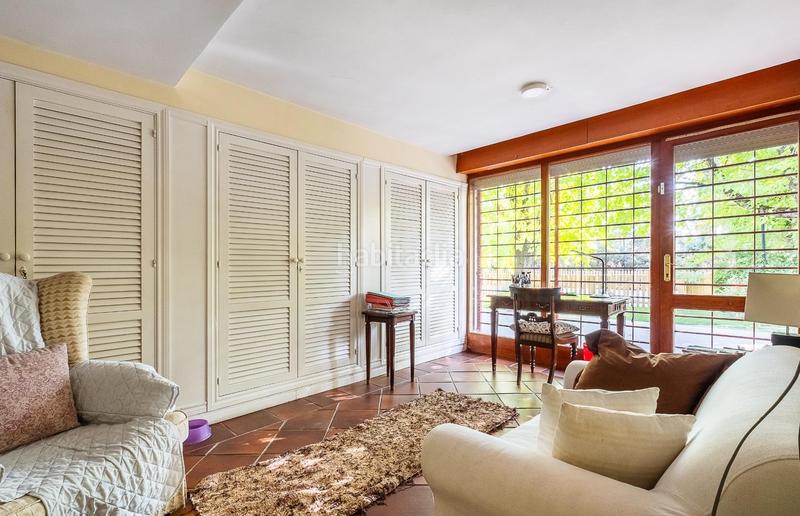 Foto 384dc951-42c3-4a25-924b-9d9ce2023f14. Maison avec parking piscine dans Navalquejigo-Los Arroyos Escorial (El)