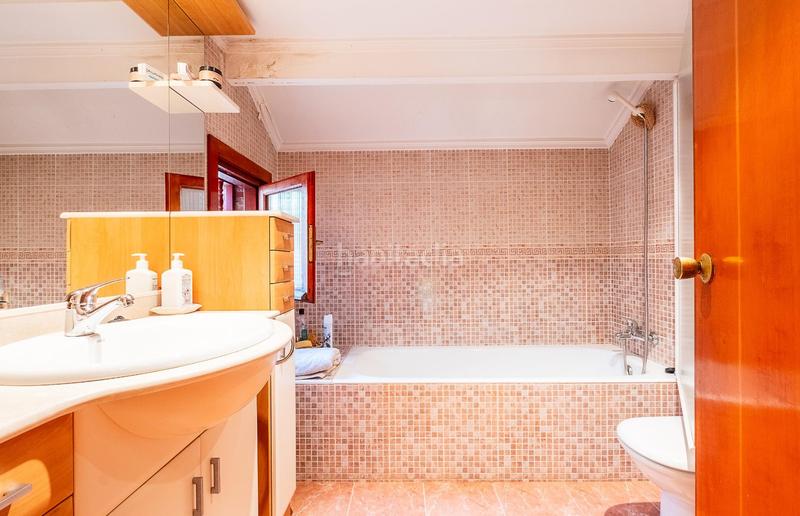 Foto 4d6d68bc-def0-44a2-b9c7-cdda8d787805. Maison avec parking piscine dans Navalquejigo-Los Arroyos Escorial (El)