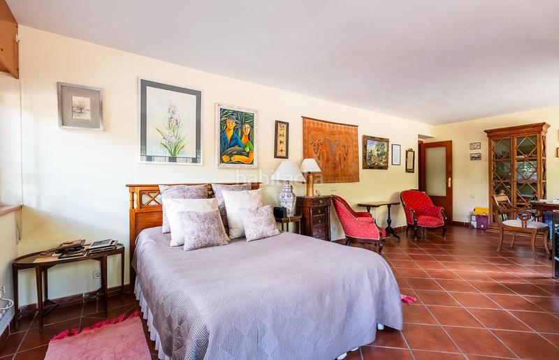 Foto 4ece121e-6609-4f51-abc3-42138b9e03f0. Maison avec parking piscine dans Navalquejigo-Los Arroyos Escorial (El)