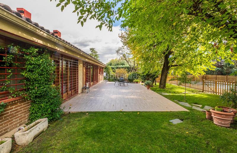 Foto a5932344-9fed-4835-9498-fa9dc23ac144. Maison avec parking piscine dans Navalquejigo-Los Arroyos Escorial (El)