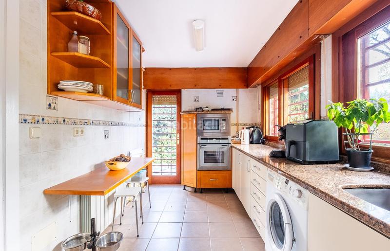 Foto a8d6451c-4569-45cc-b3a3-c66b3f154f46. Maison avec parking piscine dans Navalquejigo-Los Arroyos Escorial (El)