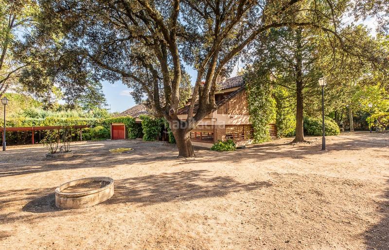 Foto bdfe11ca-28e1-4732-9f6f-0115a1a81d9c. Maison avec parking piscine dans Navalquejigo-Los Arroyos Escorial (El)