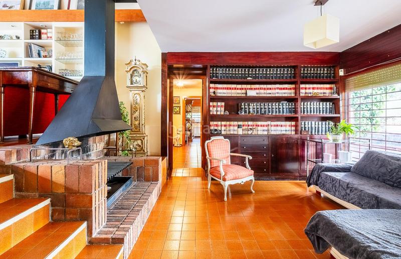 Foto f1b806b1-8921-4d8f-a347-5f5e91b6cae2. Maison avec parking piscine dans Navalquejigo-Los Arroyos Escorial (El)