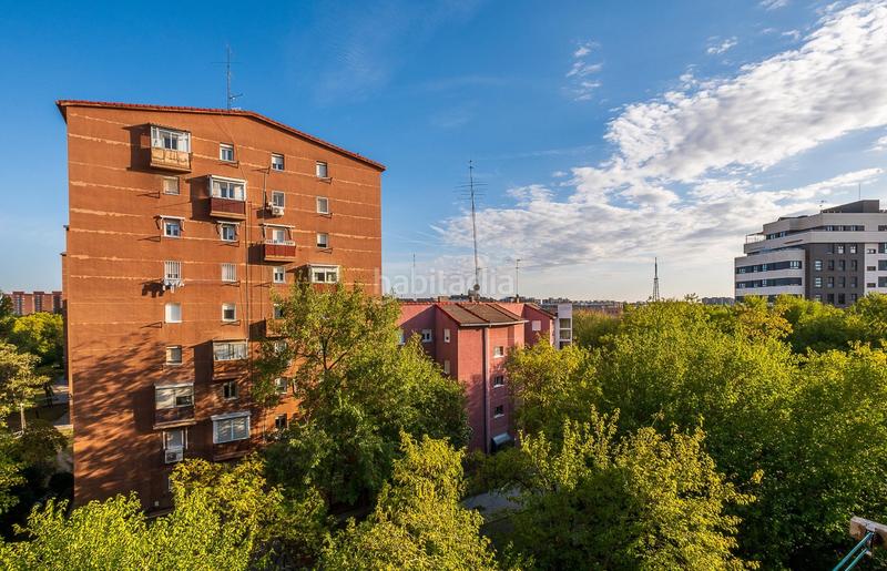 Foto 78cc0786-f065-42b8-8cac-6e619de54569. Piso  dos dormitorios en ciudad lineal en Pueblo Nuevo Madrid