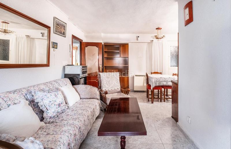 Foto f3d9ba24-bcb1-48c3-b292-0fddcddd7f12. Piso  dos dormitorios en ciudad lineal en Pueblo Nuevo Madrid