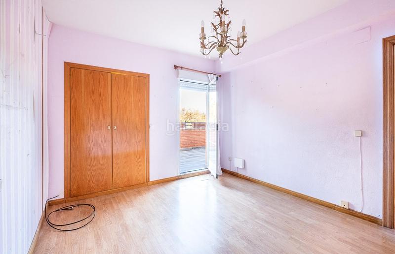 Foto 6342d1aa-0241-4756-83fc-730b652a23c1. Casa adossada amb calefacció aparcament a Guadarrama