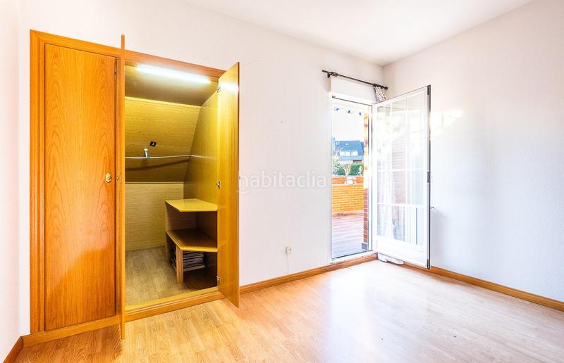 Foto 6b6ac6f1-03a2-4338-baf9-d4262831a0fd. Casa adossada amb calefacció aparcament a Guadarrama