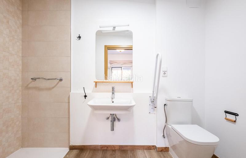 Foto bad38c02-8dc9-4a94-81d9-23e1105aa63e. Casa adossada amb calefacció aparcament a Guadarrama