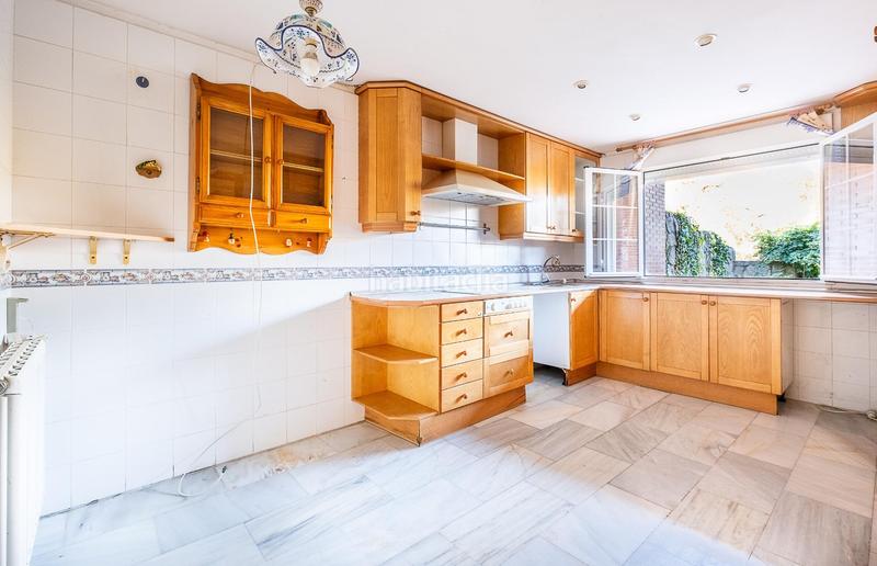 Foto e6d61e2f-e077-40d6-95d1-e866dc03891c. Casa adossada amb calefacció aparcament a Guadarrama