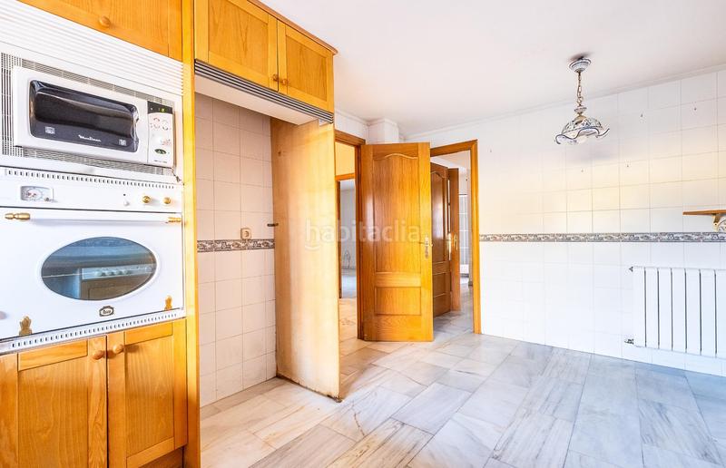 Foto f6be555c-12a3-41c5-a1d3-332b5e7b5baa. Casa adossada amb calefacció aparcament a Guadarrama