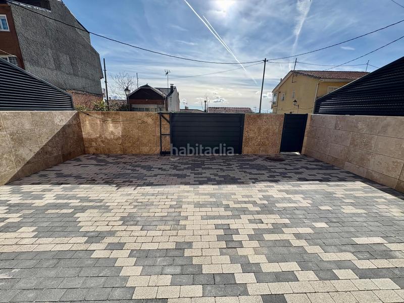 Foto bed31d01-ec97-45b2-b1c0-1f6c149ae83c. Maison jumelée avec chauffage parking dans Collado Mediano