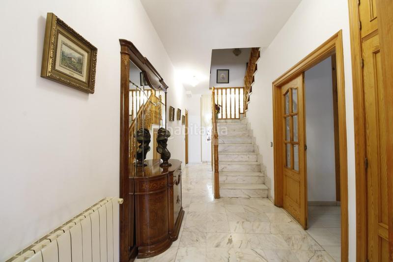 Foto 0e99c004-0cc4-4a8c-8f96-794a5d22c596. Chalet venta chalet independiente en zona la estacion en Collado Villalba