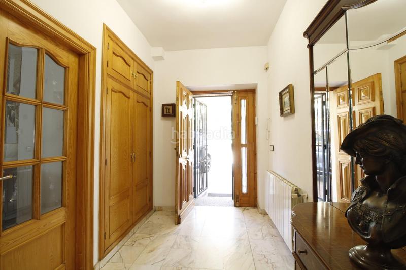 Foto 61c7eb43-7706-465b-8d2d-f02e9a4d85ac. Chalet venta chalet independiente en zona la estacion en Collado Villalba