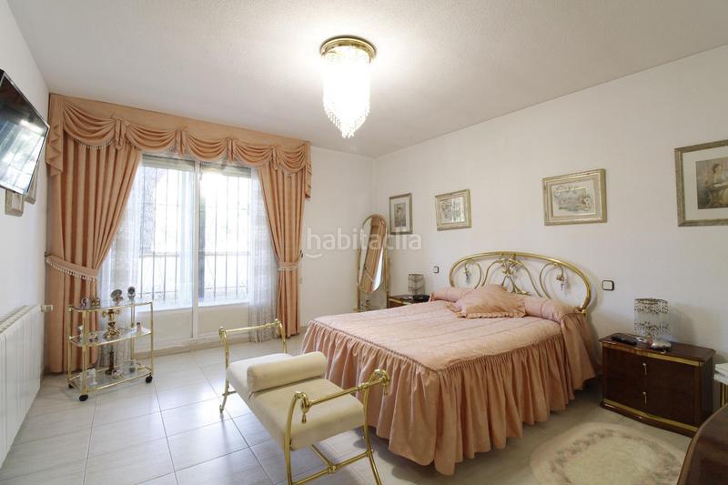 Foto a658a685-366d-40b3-9b11-708364048d30. Chalet venta chalet independiente en zona la estacion en Collado Villalba