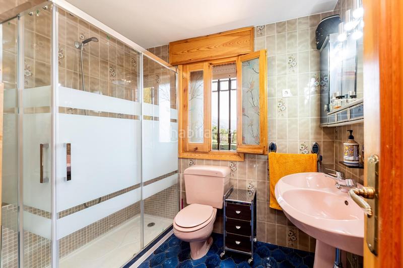 Foto 1fa34b83-25b4-491e-ac8e-98aaf910dfdf. Chalet con riscaldamento parcheggio piscina in Becerril de la Sierra