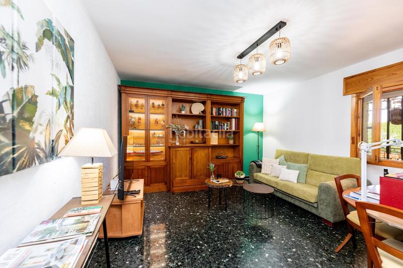 Foto 48123762-44c3-43ed-84ed-5fa88ebf811c. Chalet con riscaldamento parcheggio piscina in Becerril de la Sierra