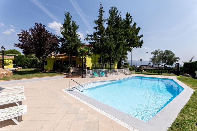 Foto 568f6fed-e79e-4c02-8142-e53c0d4dd1ea. Chalet con riscaldamento parcheggio piscina in Becerril de la Sierra