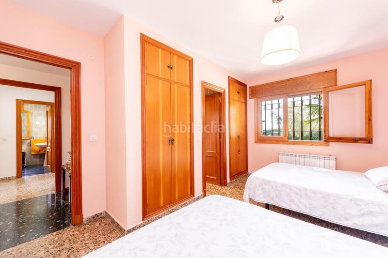 Foto 56d2bbad-2a6c-4925-bad8-82c55e5e795f. Chalet con riscaldamento parcheggio piscina in Becerril de la Sierra