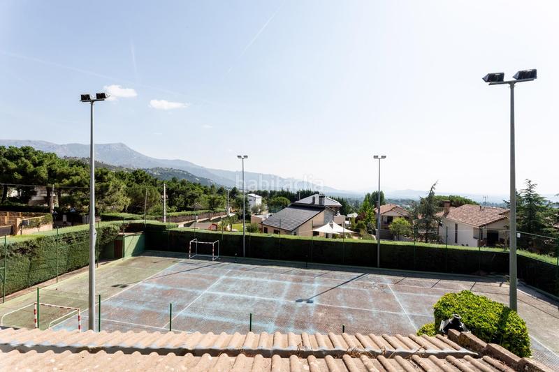 Foto 5abd5275-9e0d-45b2-8e53-9e91919ef97e. Chalet con riscaldamento parcheggio piscina in Becerril de la Sierra