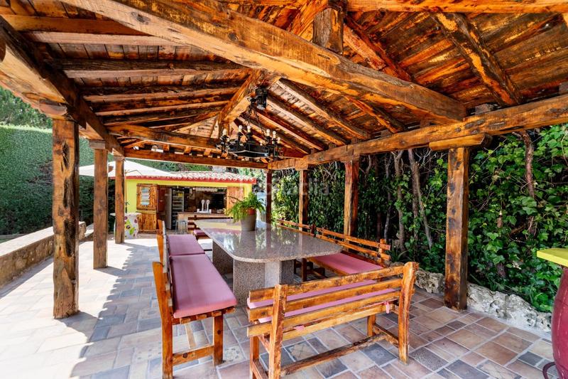 Foto 62a16d60-285f-41a8-b820-8f798e3fd103. Chalet con riscaldamento parcheggio piscina in Becerril de la Sierra