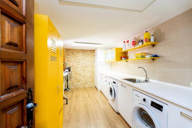 Foto c15aa3f0-5471-420a-9fa5-36c79bfda56d. Chalet con riscaldamento parcheggio piscina in Becerril de la Sierra