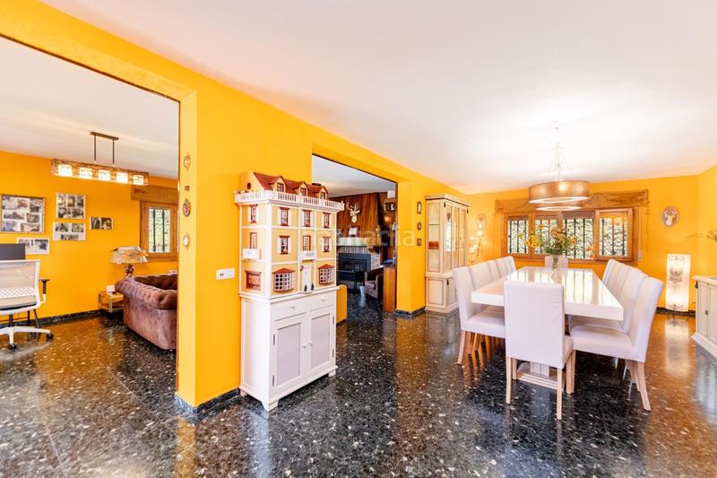 Foto c8747393-f2c1-44a7-9002-57b03113bfa6. Chalet con riscaldamento parcheggio piscina in Becerril de la Sierra