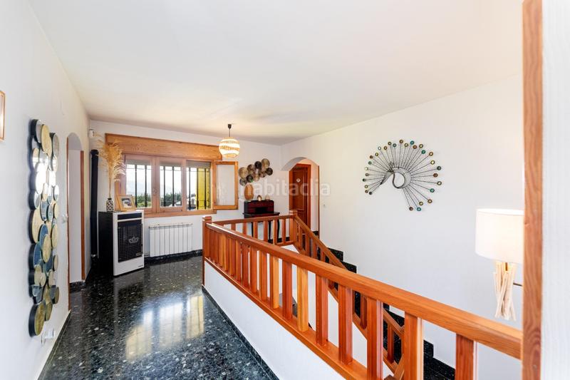 Foto e5d9a072-55db-4e70-8eaf-6aba2a1a274e. Chalet con riscaldamento parcheggio piscina in Becerril de la Sierra