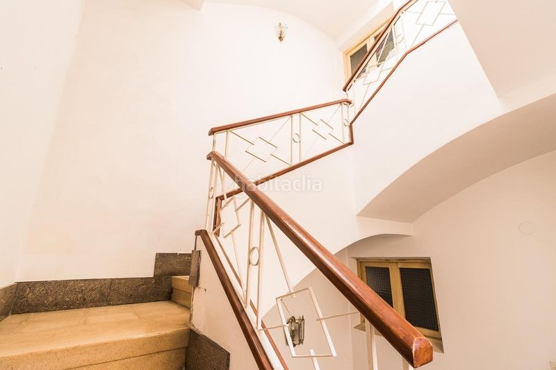 Foto b59bc11c-9413-4b15-bf90-cd06944f5190. Maison dans Mula