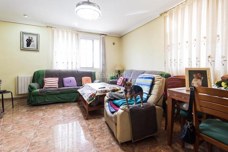 Foto 13ce8c46-6ff1-4a26-8514-3c6b4d3c89d1. Chalet en La Catedral Murcia