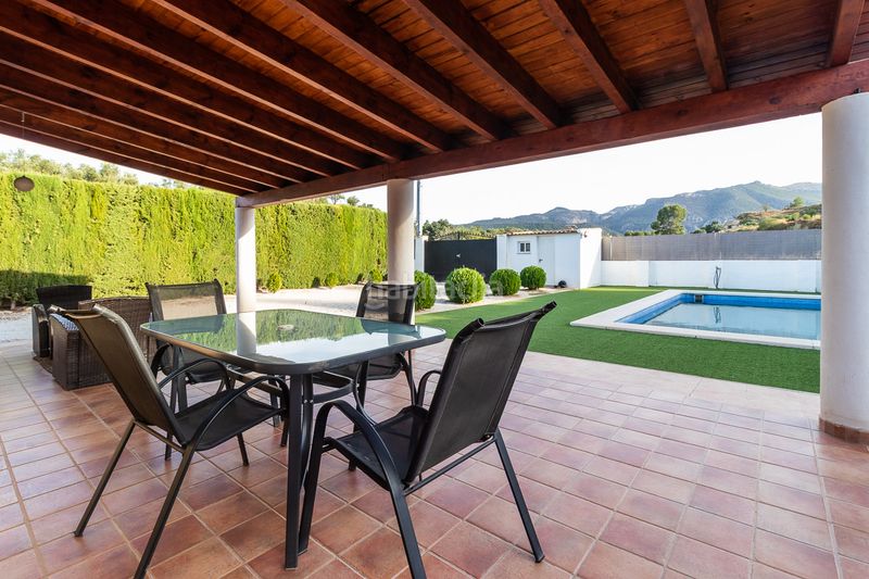 Foto 436f8e12-bf22-4618-886b-9fdeb36a74d8. Chalet avec chauffage piscine dans Pliego