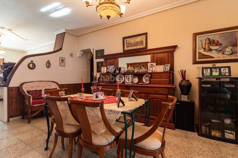 Foto 06c915f1-e685-4815-b55e-73d0964bb2b7. Casa aparellada amb aparcament a Mula