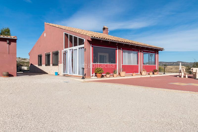 Foto eaefce71-53f1-469e-a0c6-af6dbbf66bd2. Xalet amb piscina a Mula