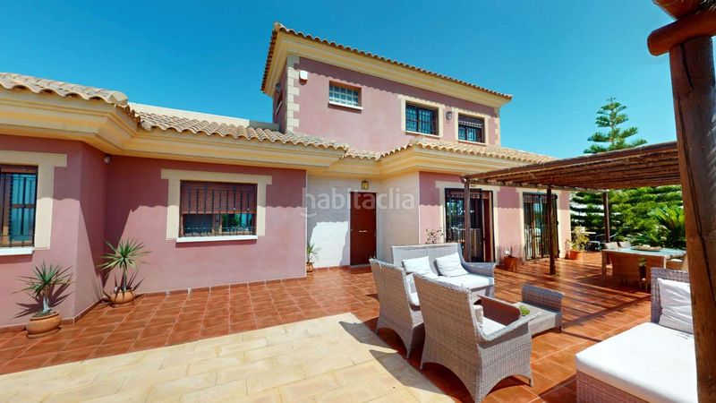 Foto ab97ba07-675e-4d9d-ad20-121ff04dbba4. Chalet en Casco Antiguo Águilas