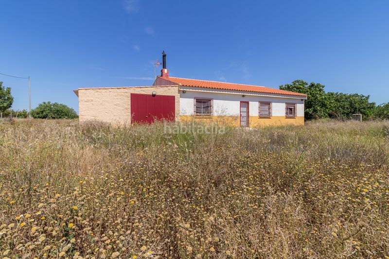 Foto d2735956-19ff-4f3e-a604-0e6f21a522d4. Masia amb aparcament a Mula