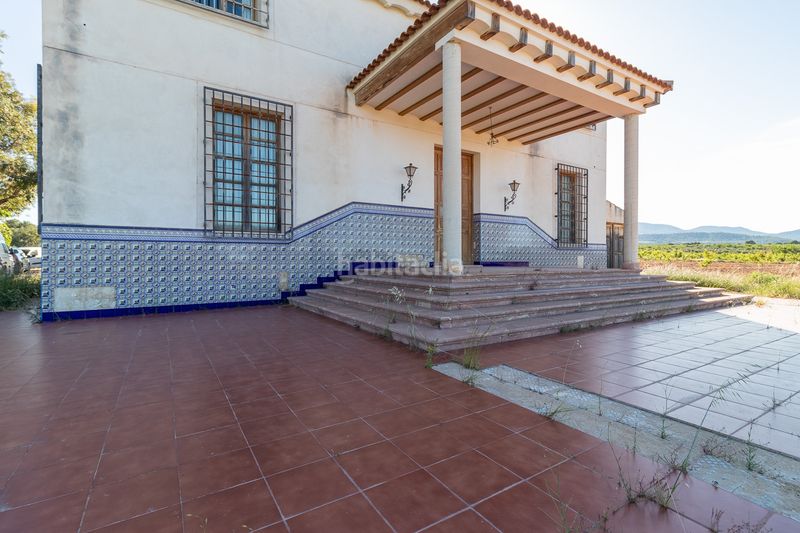 Foto a721d0f5-84b5-47e7-9006-87fca2913f95. Chalet en Mula