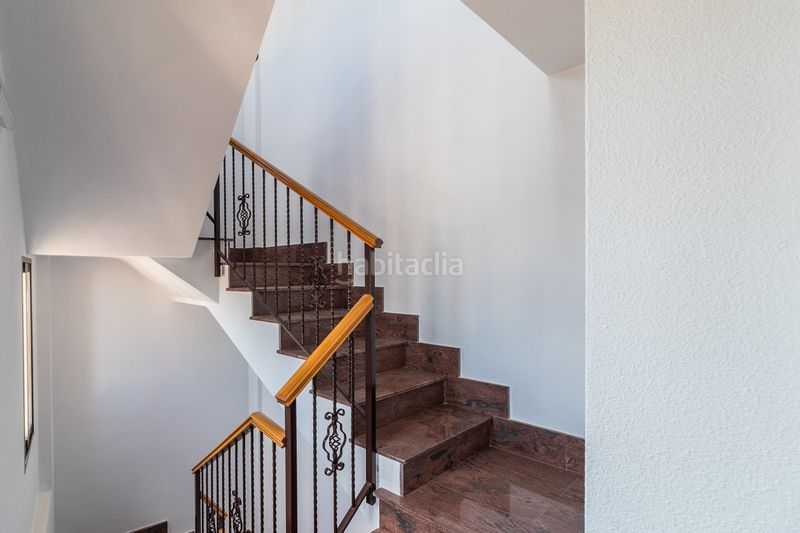 Foto 5c112abf-dc0e-41b5-a0e9-c21b73e61281. Edifici a Calasparra