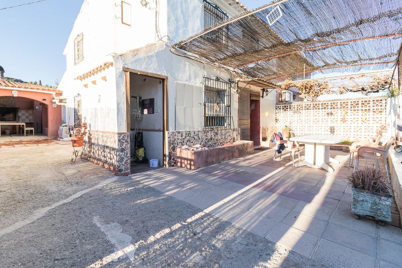 Foto ceea5dc0-c04b-47b3-999e-ca7b078032c5. Chalet dans Mula