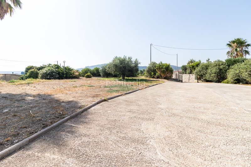 Foto f48eeaf0-5e1e-434e-8e82-0b2de3da7ebe. Xalet amb piscina a Mula