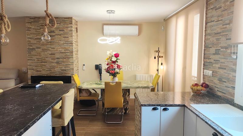 Foto 0d005009-2483-4844-b024-8cff13a13c2c. Maison jumelée avec cheminée parking dans port d´Alcúdia-platja dálcúdia Alcúdia