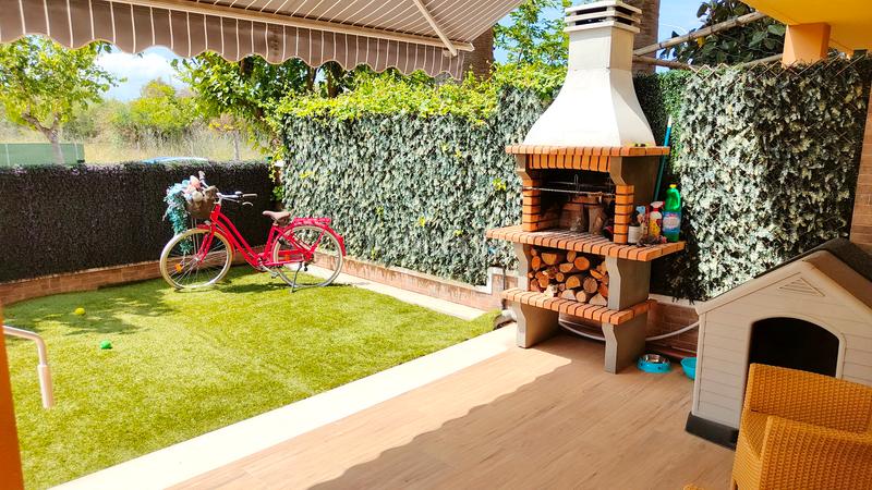 Foto 0d7a0d2d-45b2-471d-a5e7-03e1b55dbc19. Maison jumelée avec cheminée parking dans port d´Alcúdia-platja dálcúdia Alcúdia